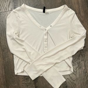 h&m divided white long sleeve henley top ♡